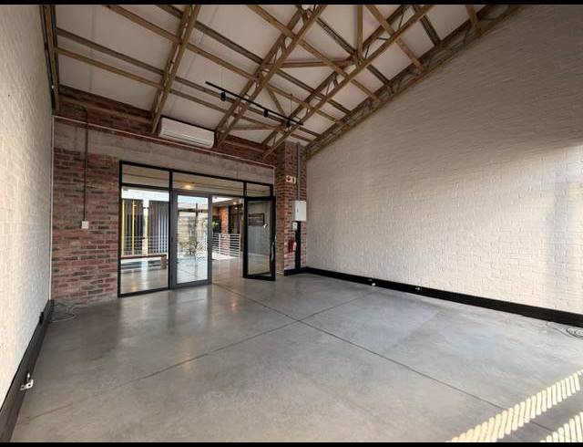 BUSINESS PROPERTY TO RENT IN WALMER